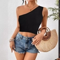 Top corto de punto acanalado negro de un hombro para mujer con pantalones cortos de mezclilla - S / Negro