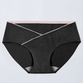 Black low-waisted maternity panties with V-shaped lace trim and breathable cotton lining - Black