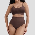 Conjunto moldeador marrón sin costuras con top corto de canalé y bragas de talle alto - S / Marrón