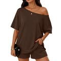 Dames 2-delige donkerbruine lounge set met off-shoulder top en bijpassende korte broek - S / Bruin