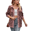 Roze corduroy jasje met luipaardprint, knopen en klepzakken voor dames - S / Tops / Roze