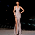 Elegante abito da sera in paillettes argento con scollo a V e spacco laterale alto - S / Rosa Loto