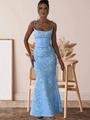 Robe midi élégante bleu clair à col bénitier avec texture jacquard et fines bretelles - S / Bleu clair