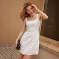 French vintage style white floral jacquard sleeveless dress with square neckline - S / White