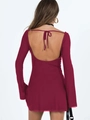 Wine red off-shoulder mini dress with open back and long sleeves in solid color - S / Fuschia