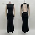 Détails de l'avant et de l'arrière d'une robe longue noire sans manches à taille froncée - S / Robes / Noir
