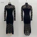 Vue avant et arrière de la robe longue en dentelle noire à manches longues avec motif rose - S / Robes / Noir