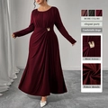 Elegantes weinrotes Langarmkleid mit Taillenfalten und dekorativer goldener Metallschnalle - 3XL / Burgunderrot