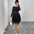 Elegantes schwarzes A-Linien-Kleid mit weißem Schleifendruck und Netzärmeln - 1XL / Schwarz
