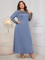 Detalle de vestido holgado de talla grande con estampados étnicos en cuello - 3XL / Azul