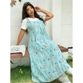 Lichtblauwe bloemen maxi-jurk en wit t-shirt set met strikbandjes en comfortabele pasvorm - 3XL / Groen (O)