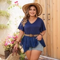 Plus size μπλε σκούρο τοπ με λαιμόκοψη V, βολάν μανίκια και ζακάρ τελείωμα με σχέδια - 1XL / Σκούρο Μπλε (Περιλαμβάνεται Ζώνη)