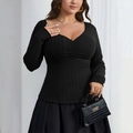 Top da donna taglie forti slim fit nero a maniche lunghe con scollo a cuore arricciato - 1XL / Nero