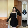 Schulterfreies schwarzes Langarmkleid mit weißem Spitzenbesatz und Bandschleifen - 3XL / Schwarz