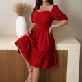 Elegante rode jurk grote maat met pofmouwen, vierkante hals en geplooide tailleband - 1XL / Rood