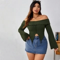 Top de punto verde oscuro con hombros descubiertos, cuello con volantes y manga campana - 3XL / Verde Militar