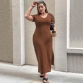 Plus size brown short sleeve knit dress with side slit and ribbed texture design - 1XL / Dark Brown