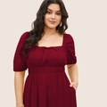 Abito taglie forti bordeaux con scollo quadrato, maniche a sbuffo e pratiche tasche - 1XL / Borgogna