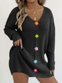 Sexy schwarzes V-Ausschnitt Strickkleid mit farbenfrohen handgefertigten Häkelblumen - S / Schwarz (5 Blumen)