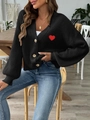 Gilet noir pour femme à col en V en grosse maille avec broderie cœur rouge et boutons - S / Noir (Coeur)