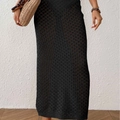 Jupe longue noire en maille crochetée pour femme avec design ajouré et coupe ajustée plage - S / Noir