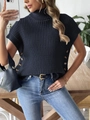 Detalle del chaleco de punto azul oscuro con cuello alto y botones laterales - Talla única / Azul Marino