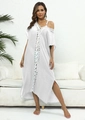 Detalle de bata de playa blanca con encaje de ganchillo y abertura lateral de estilo bohemio - Talla única / Tops / Blanco