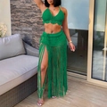 Detail von grünem Häkel-Halter-Top und langem Fransenrock-Set für den Strandurlaub - Einheitsgröße / Oberteil Und Unterteil / Grün