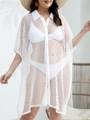 Salida de baño blanca de malla con mangas largas, cuello y botones frontales - Tops / Blanco