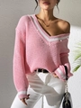 Pull en maille rose à col en V avec rayures blanches et détails en perles fines - S / Rose