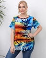Detail von buntem abstrakten Damen-Oberteil mit Seitenschlitz und Rundhalsausschnitt - L/0XL / Blau-Gelb Sprühbild