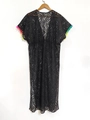 Cache-maillot sexy en dentelle noire avec col en V et pompons colorés sur les manches - Taille unique / Noir