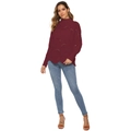 Jersey de punto burdeos para mujer con calados ondulados y elegante cuello alto - S / Granate