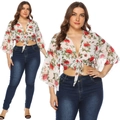 Cárdigan de gasa de talla grande con estampado de rosas, mangas de campana y nudo frontal - 4XL / Blanco