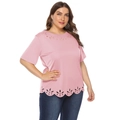 Camiseta rosa de talla grande para mujer con detalles florales huecos cortados a láser - 1XL / Rosa