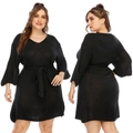 Abito in maglia nera da donna con scollo a V, maniche a campana e cintura in vita - XL / Nero