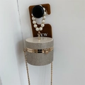 Zylindrische Abendtasche mit Silber-Strass, Perlen-Griff und goldener Kette - Silber