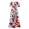 Détail d'une robe blanche à manches courtes avec imprimé floral rouge et nœud à la taille - Blanc avec fleurs rouges