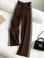 Pantalon large marron foncé à la mode avec bandes latérales et détails en pied-de-poule - S / café