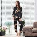 Ensemble de pyjama en satin de soie pour femme avec imprimé dragon doré et haut boutonné - M / Noir - Femmes