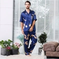 Pyjama en satin bleu foncé pour hommes avec motif dragon doré et manches courtes - L / Bleu (Hommes)