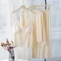 Conjunto de pijama de tres piezas de seda crema para mujer con encaje y bata a juego - L / Blanco lechoso