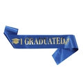Donkerblauwe satijnen afstudeersjerp met gouden tekst I GRADUATED en een hoed - I Graduated Blauw Goud (JD064)