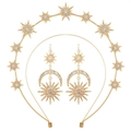 Barockes Sternen- und Mond-Schmuckset mit goldenen Strasssteinen auf weißem Hintergrund - Haarband-Set / Stern Mond Haarreif Ohrring Set (FG158)