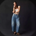 Women's mid-waist wide leg jeans in vintage medium blue wash with loose silhouette fit - S / Dark Blue