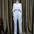 Elegante witte jumpsuit met cape-overlay, mouwloos lijfje en rechte pijpen met hoge taille - S / Wit