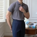 Polo homme ajusté gris fumé à manches courtes avec texture côtelée haut de gamme - M / Gris