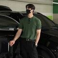 Dunkelgrünes Kurzarm-Strickshirt für Herren mit vertikalem Rippenmuster im Urban-Style - M / Grün