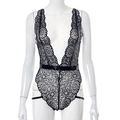 Detailansicht der komplizierten Blumen-Spitzentextur auf diesem schwarzen V-Ausschnitt Bodysuit - S / Schwarz