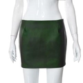 Close-up of a dark green heat-sensitive color-changing mini skirt in faux leather - M / Green